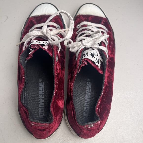 Vintage Converse Red Velour All Star Low Top 90s Made USA 4.5Y / Women’s 6 RARE - Picture 5 of 16